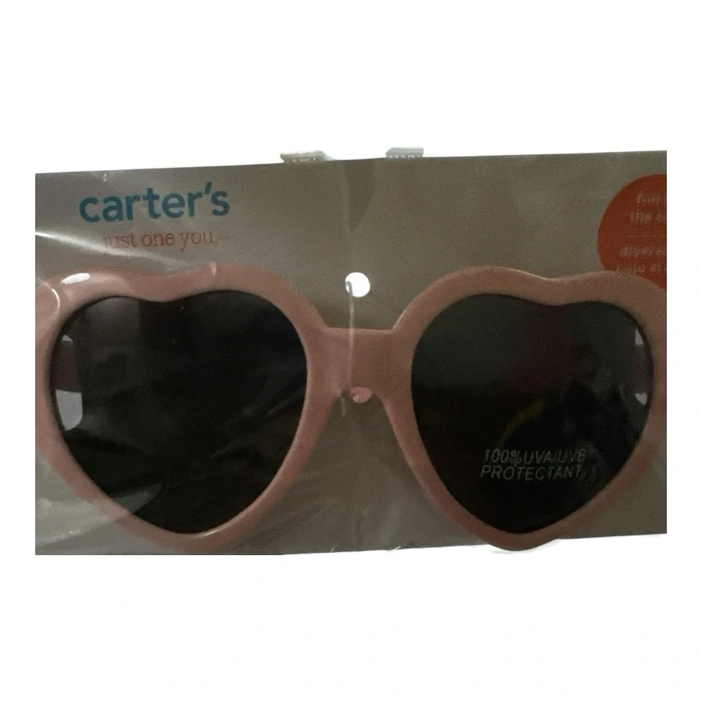 Carters Kids Pink Heart Sunglasses 100 UVA UVB Protection NWT 3/$15 ✨